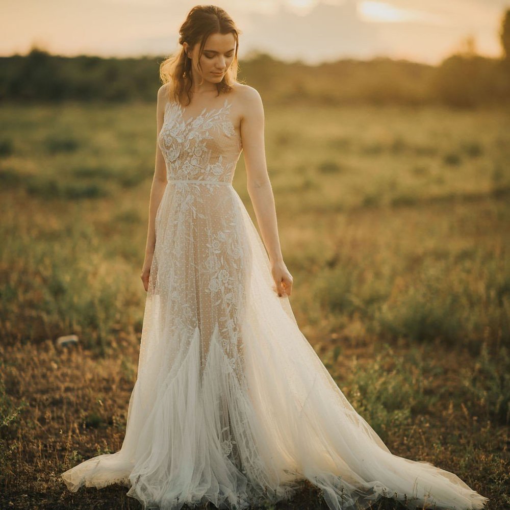 Willowby Capricorn 52715 Wedding Gown Size 12